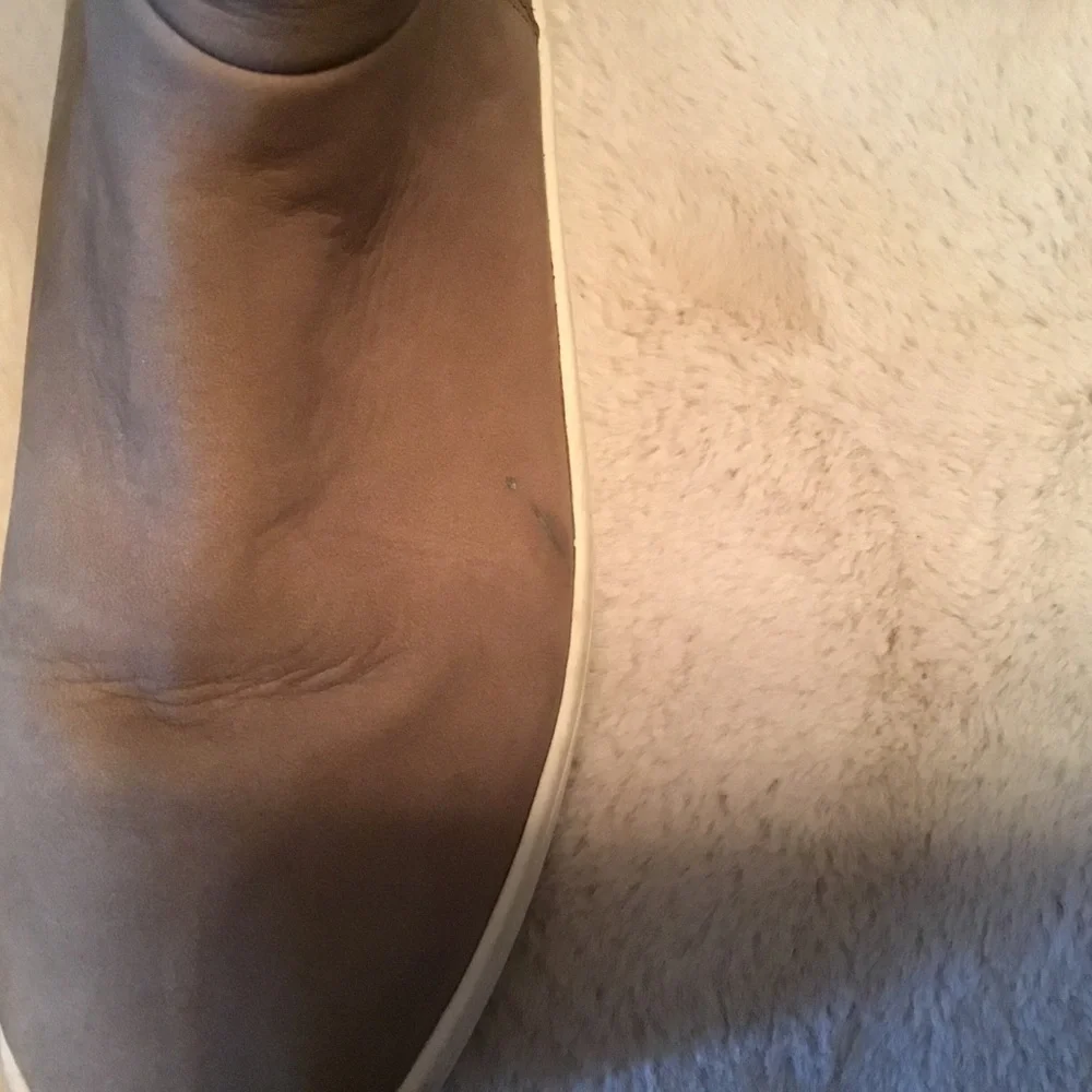 J/Slides Henley Leather & Faux Fur Taupe Waterproof Ankle Boots  - Size 8.5